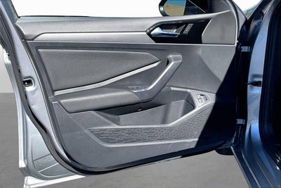2021 Volkswagen Jetta R-Line