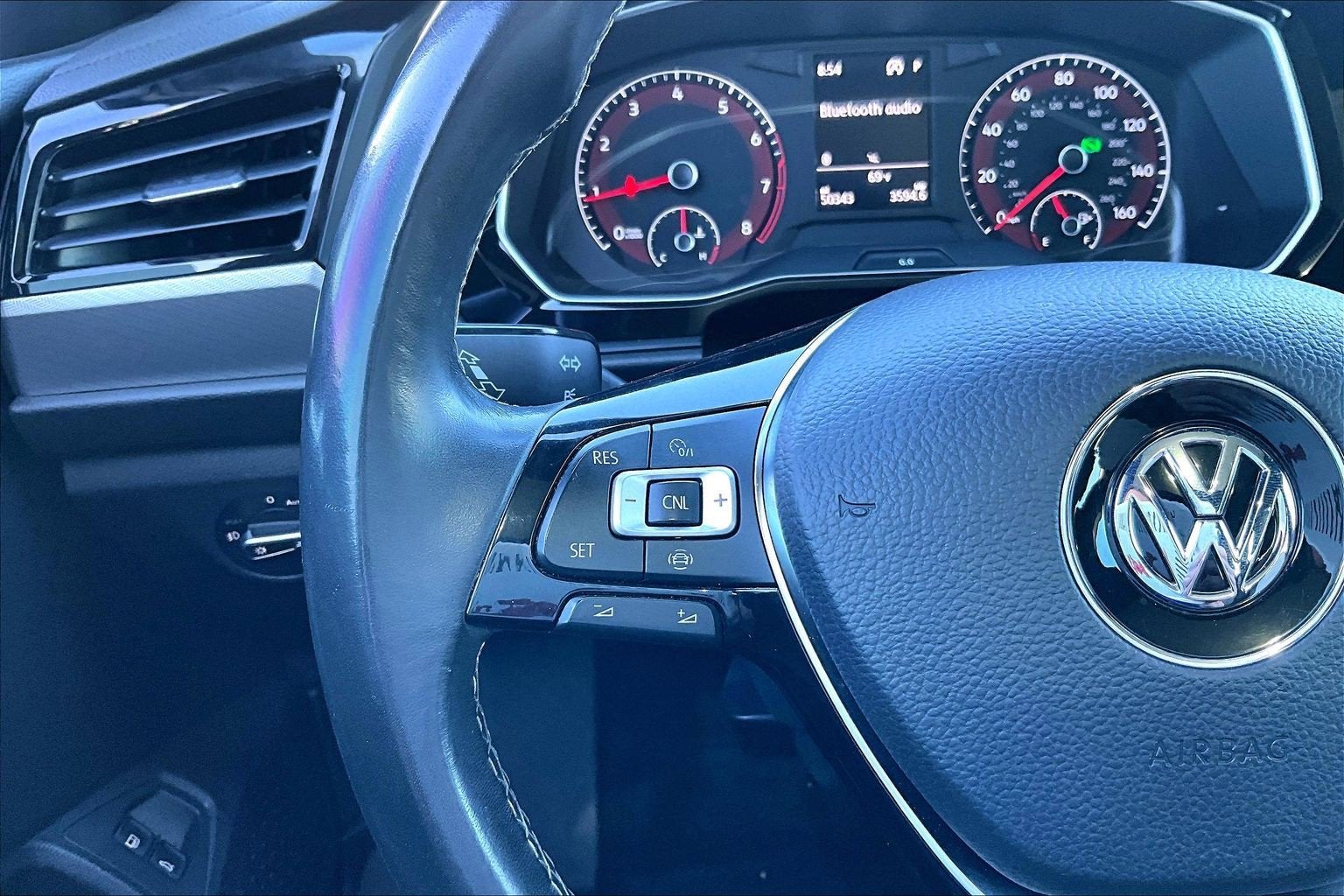 2021 Volkswagen Jetta R-Line