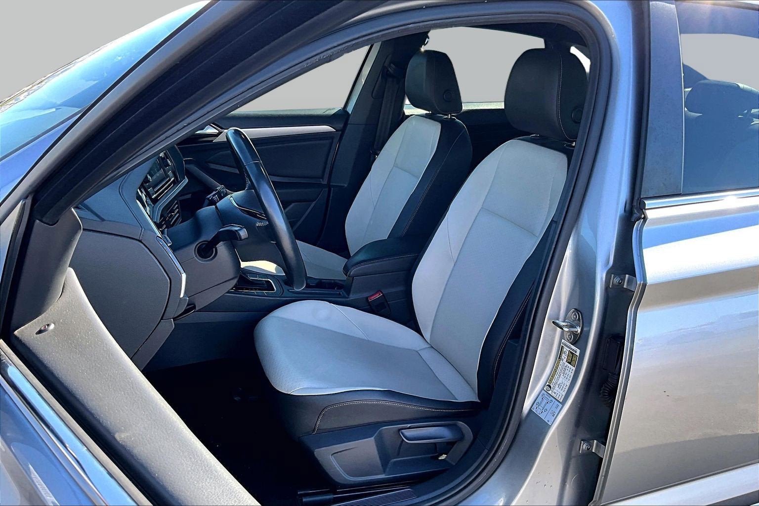 2021 Volkswagen Jetta R-Line