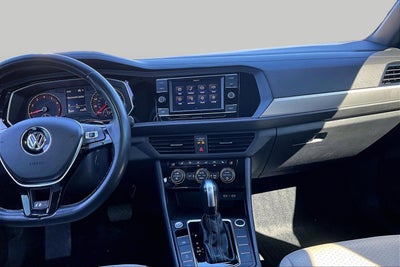 2021 Volkswagen Jetta R-Line