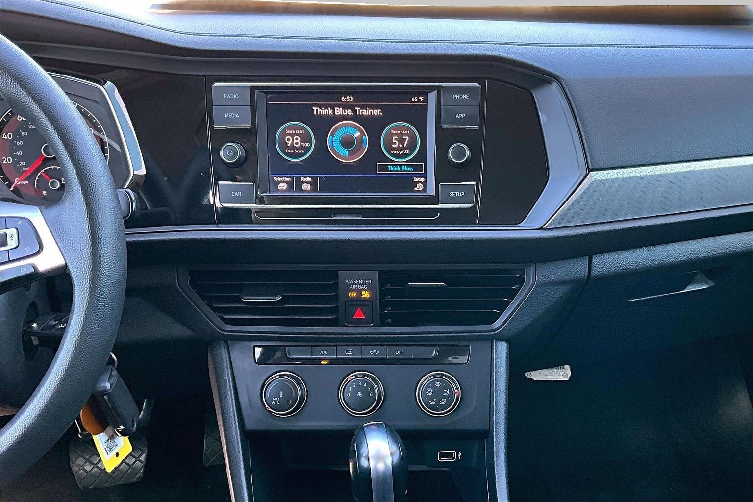 2019 Volkswagen Jetta SE