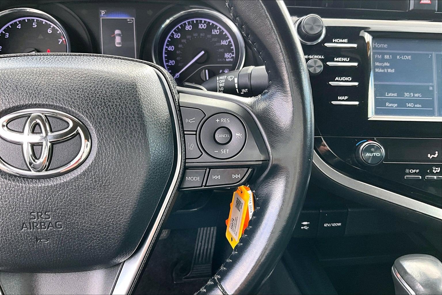 2019 Toyota Camry SE