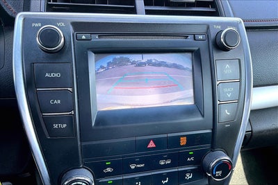 2017 Toyota Camry SE
