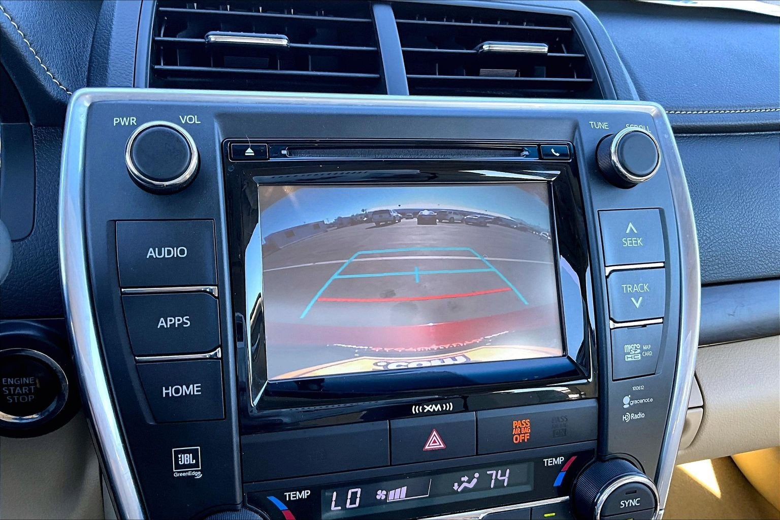 2017 Toyota Camry XLE
