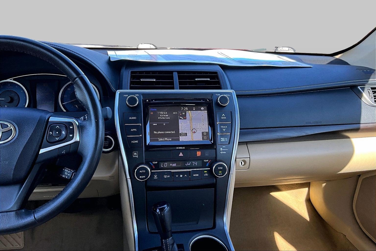 2017 Toyota Camry XLE