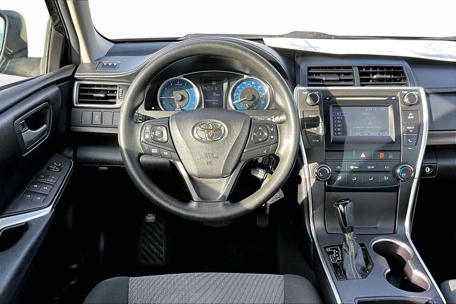 2017 Toyota Camry XLE