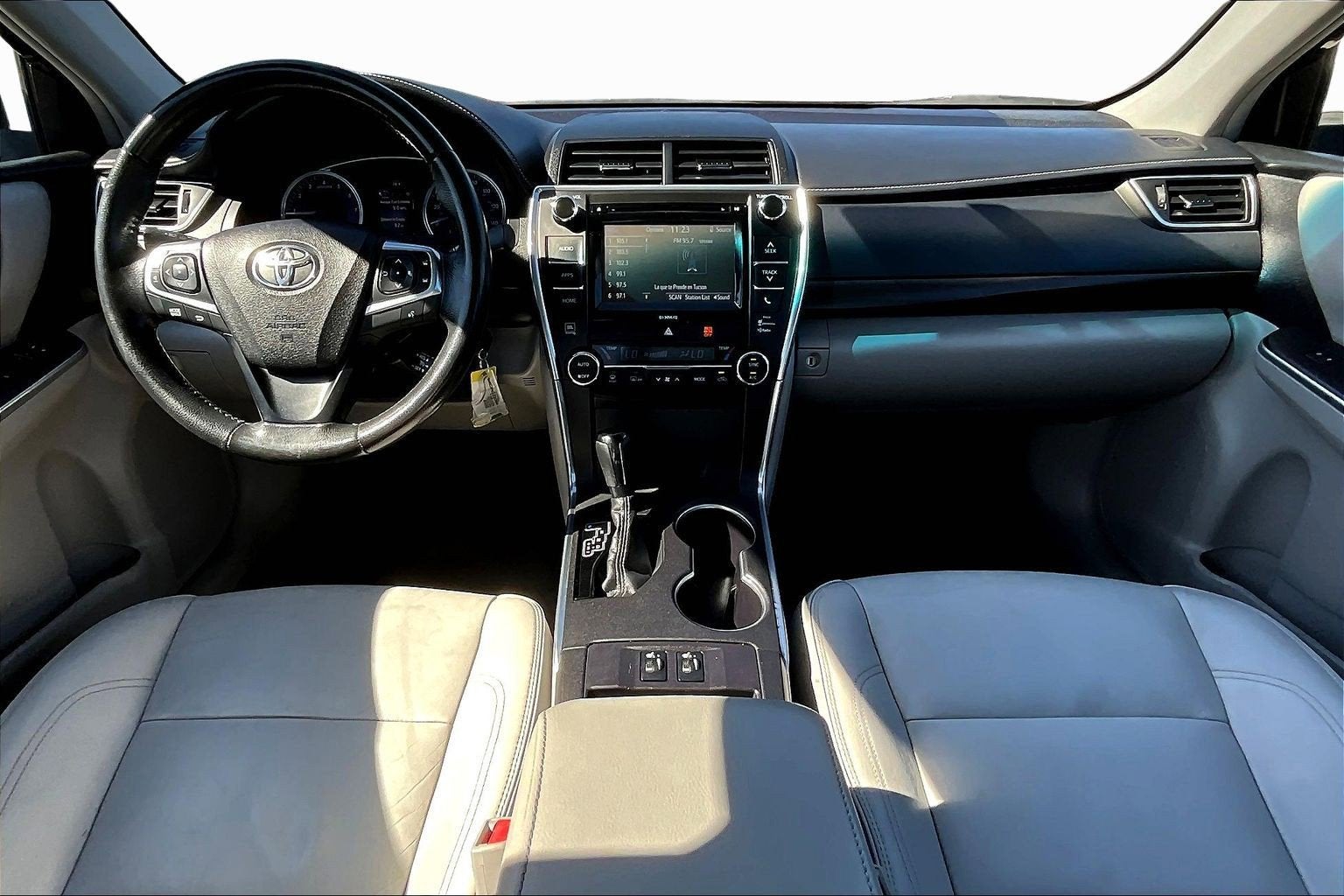 2017 Toyota Camry XLE
