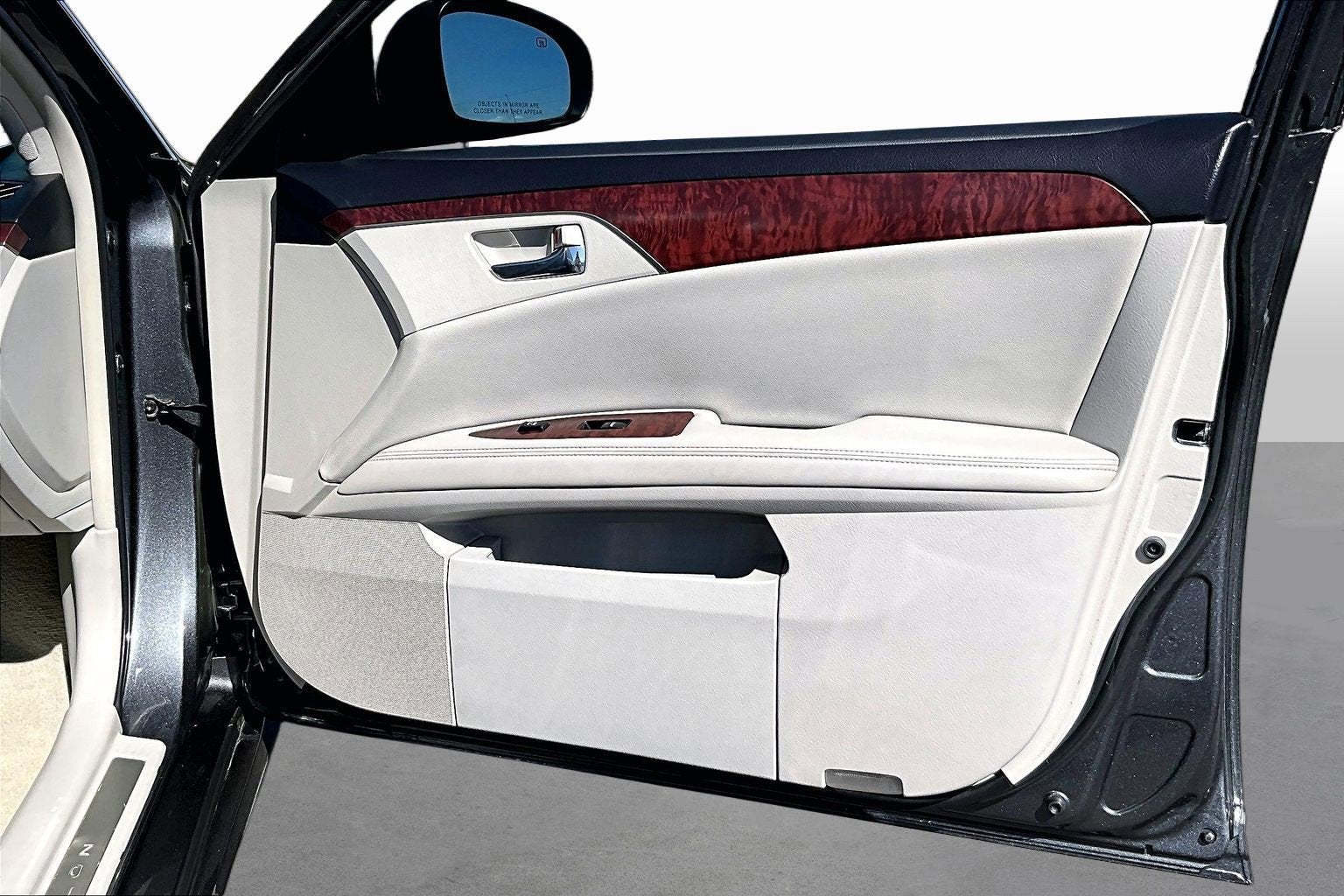 2011 Toyota Avalon Base