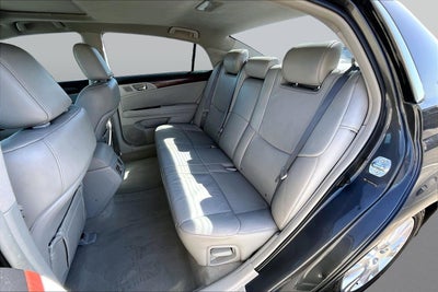 2011 Toyota Avalon Base