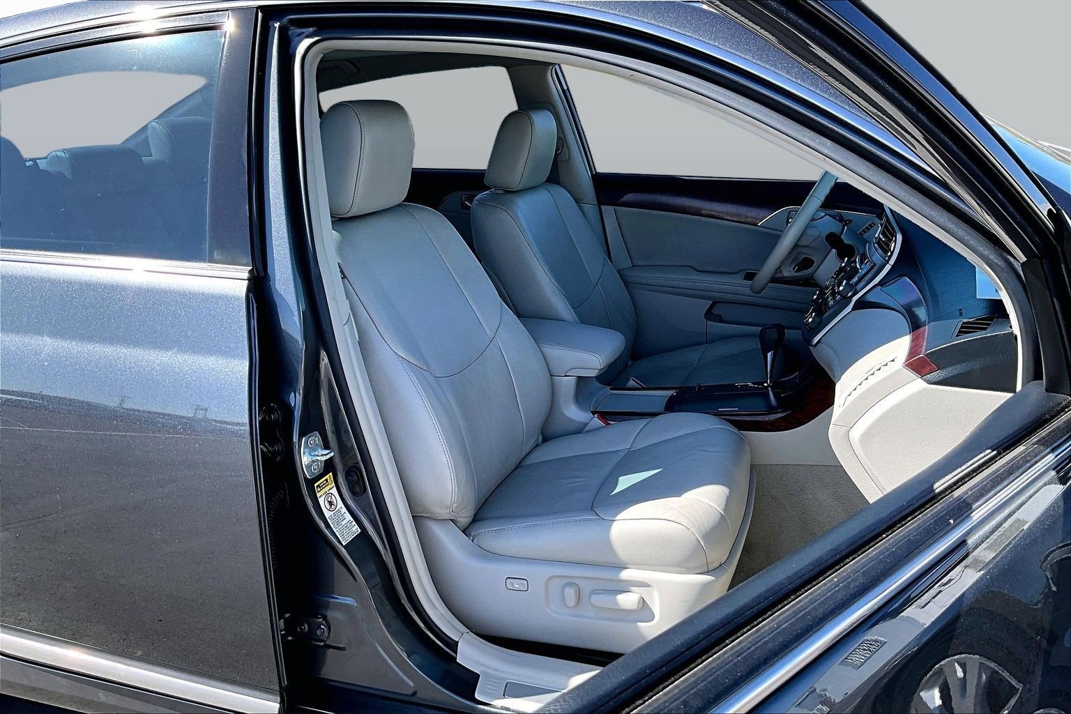 2011 Toyota Avalon Base