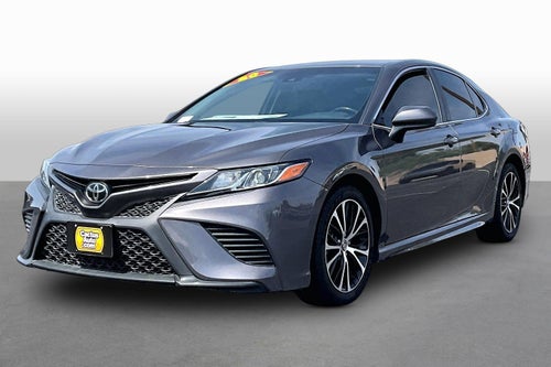 2020 Toyota Camry SE