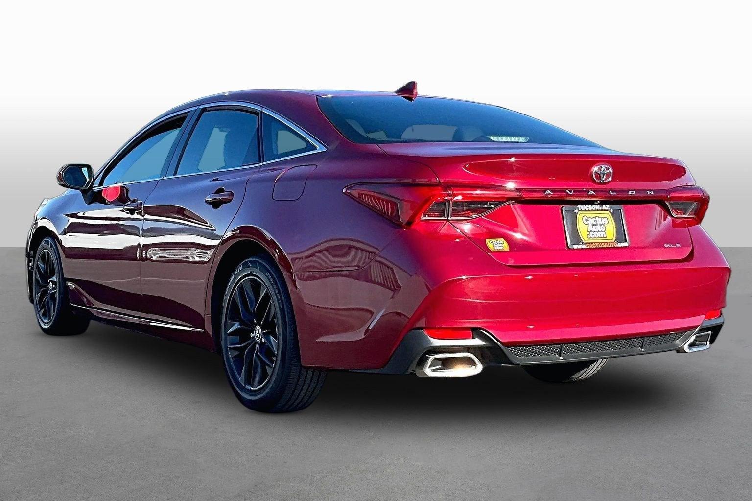 2022 Toyota Avalon XLE - Photo 11