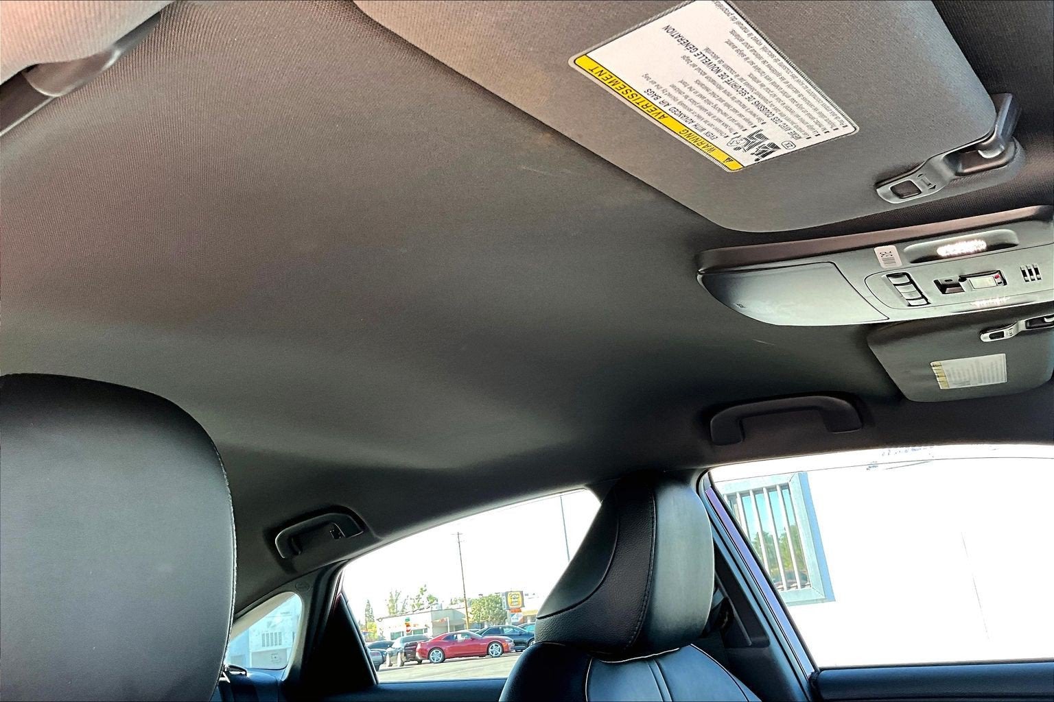 2022 Toyota Avalon XLE - Photo 16