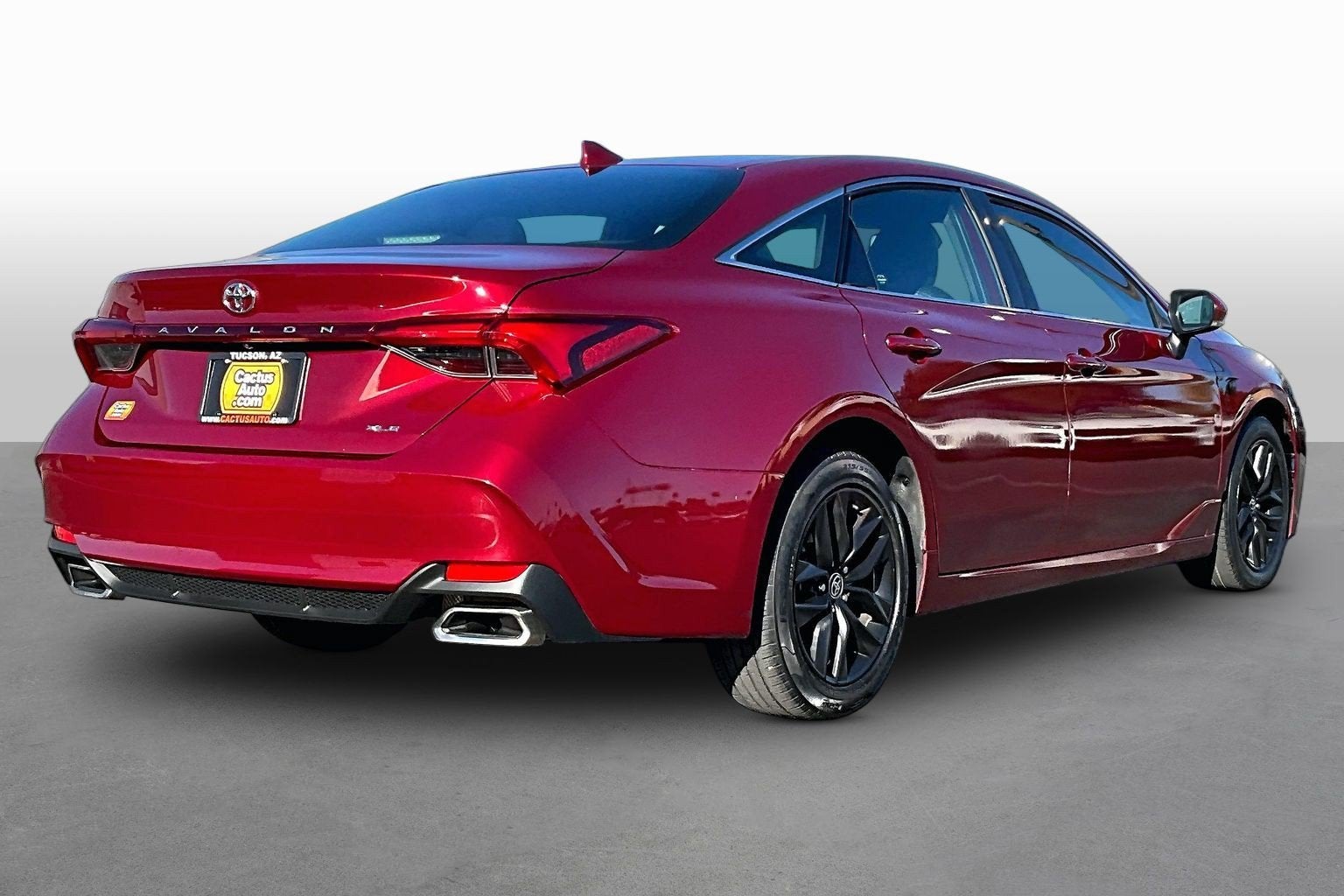 2022 Toyota Avalon XLE
