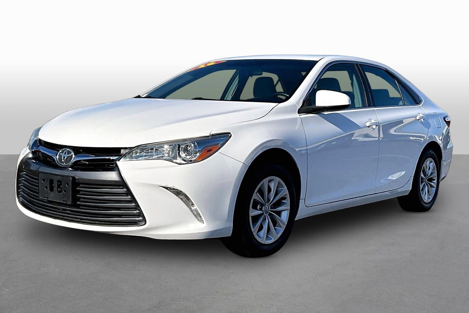 2016 Toyota Camry XLE
