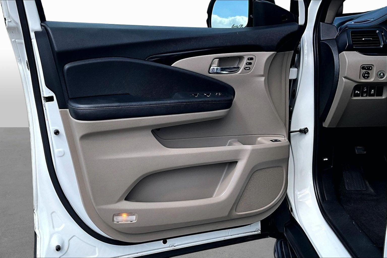 2019 Honda Pilot Touring - Photo 17