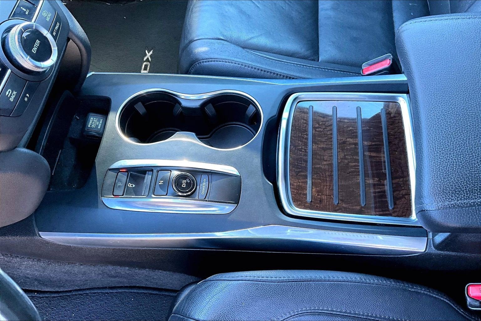 2017 Acura MDX w/Technology Pkg