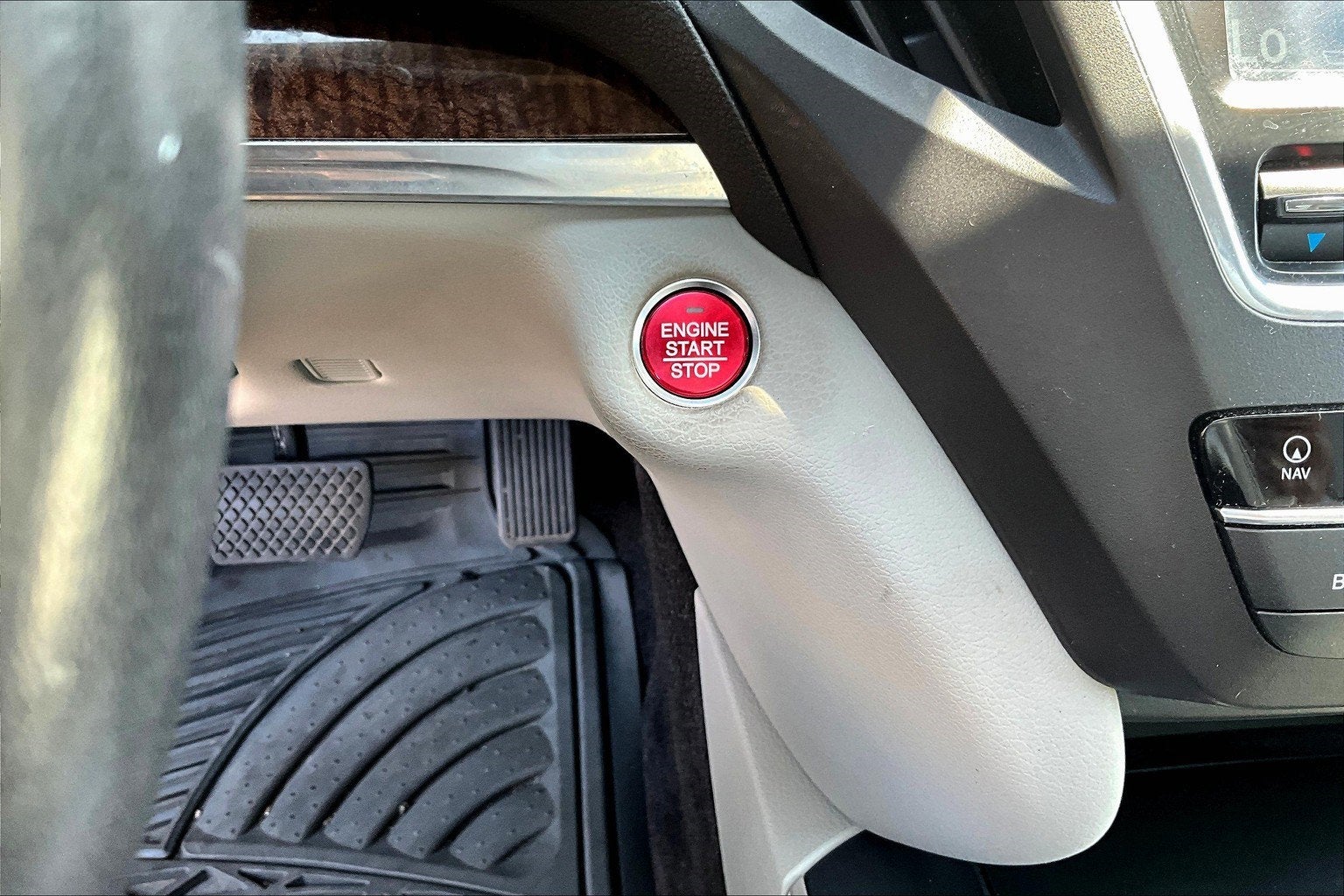 2017 Acura MDX w/Technology Pkg