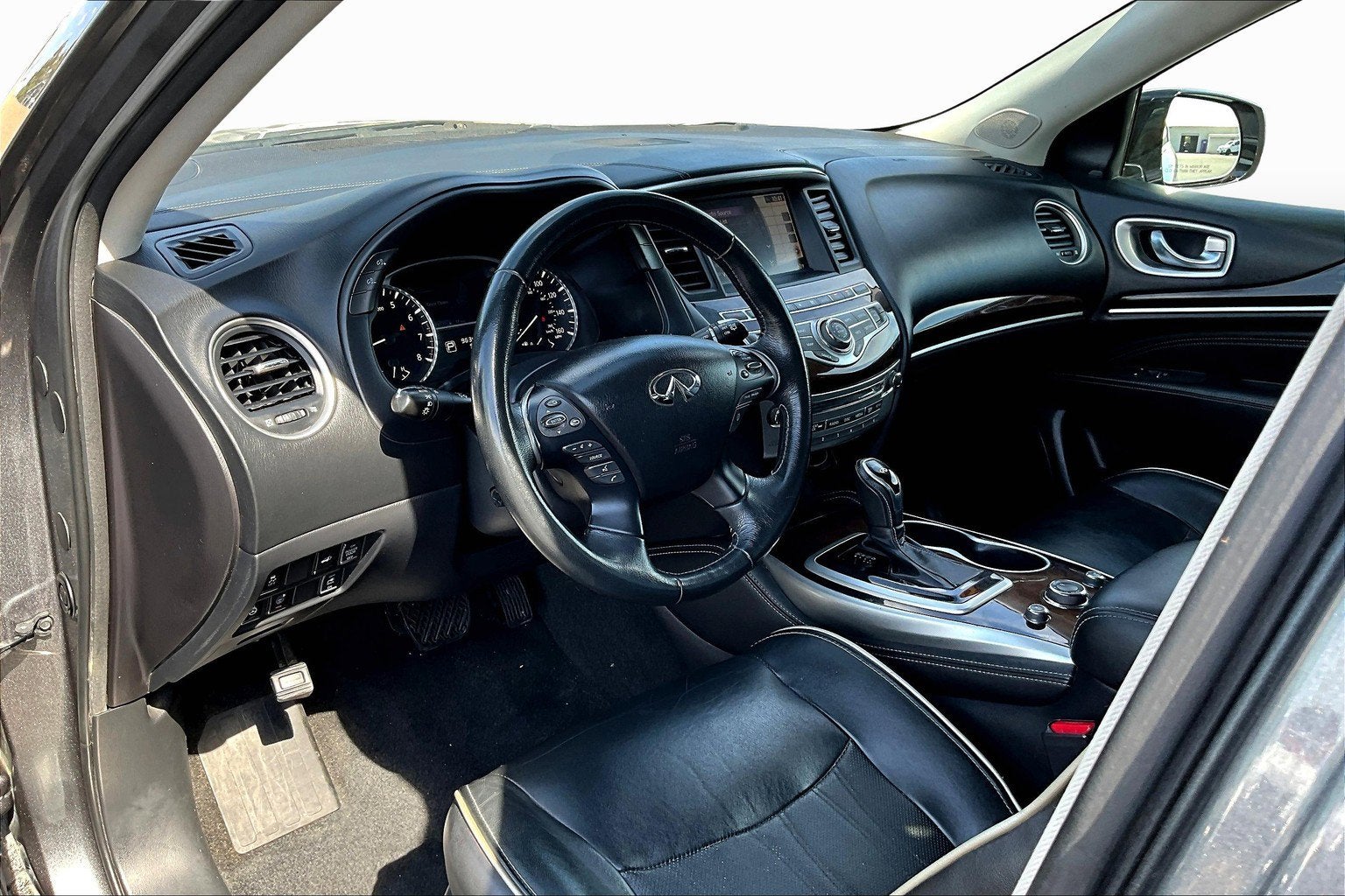 2017 INFINITI QX60 Base