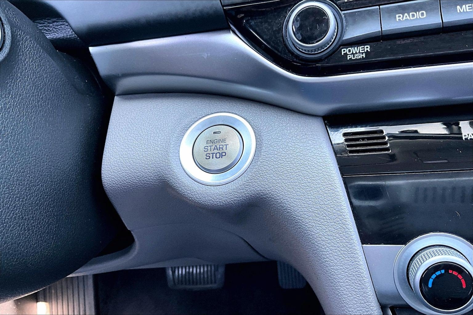 2020 Hyundai Elantra Limited