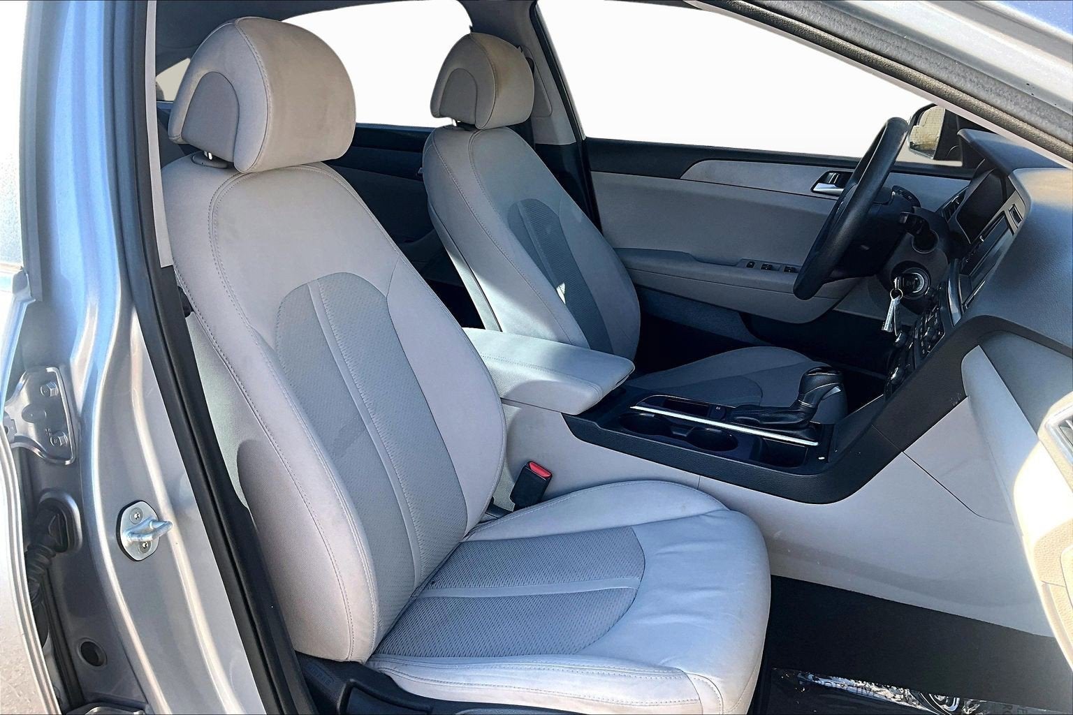 2016 Hyundai Sonata 2.4L SE