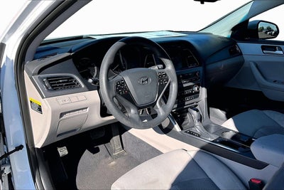 2016 Hyundai Sonata 2.4L SE