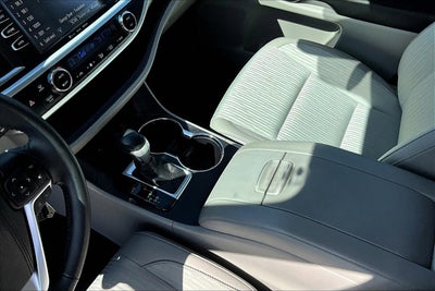 2018 Toyota Highlander LE