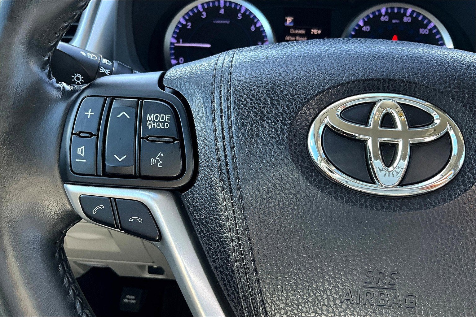 2018 Toyota Highlander LE
