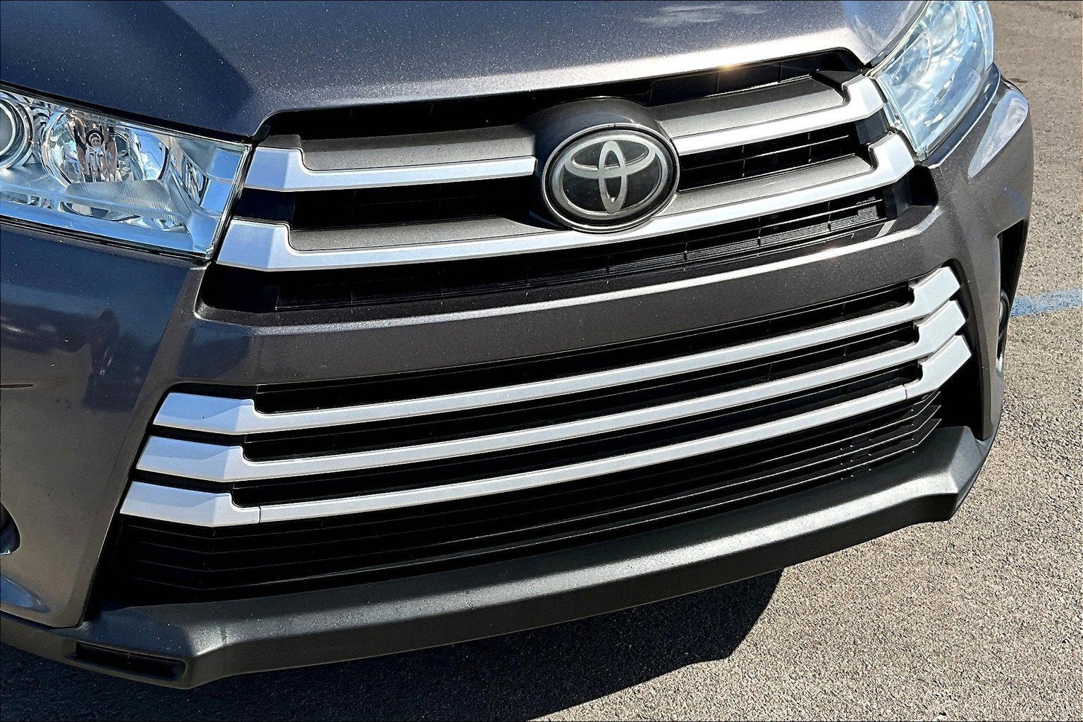 2018 Toyota Highlander LE