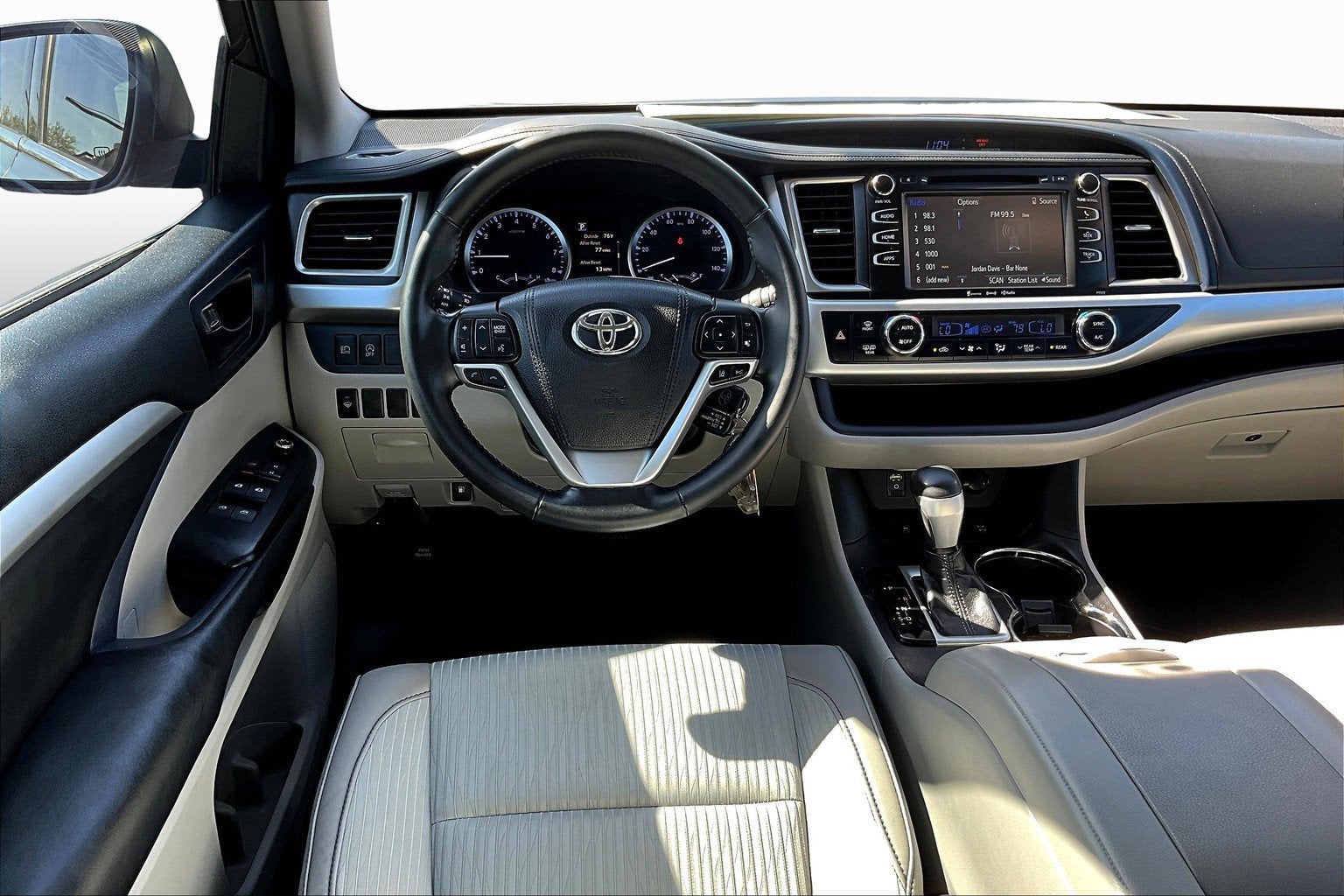 2018 Toyota Highlander LE