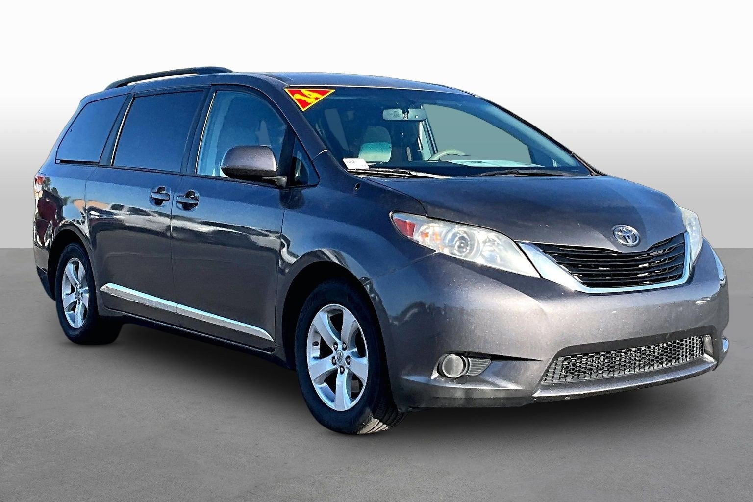 2014 Toyota Sienna LE AAS