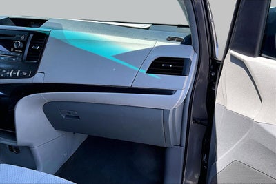 2014 Toyota Sienna LE AAS