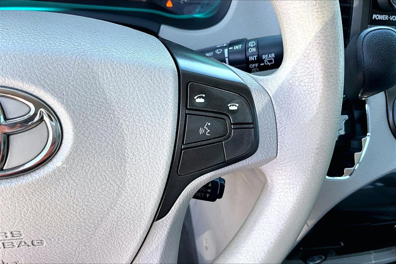 2014 Toyota Sienna LE AAS