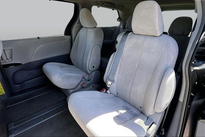 2014 Toyota Sienna LE AAS