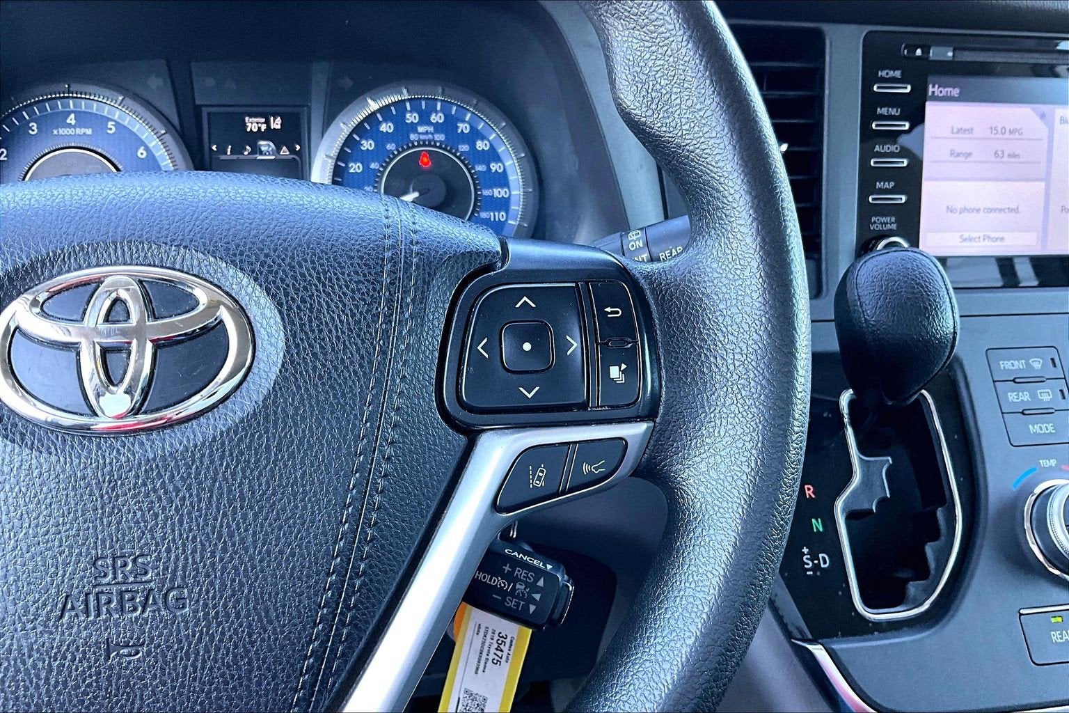 2019 Toyota Sienna LE