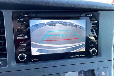 2019 Toyota Sienna LE