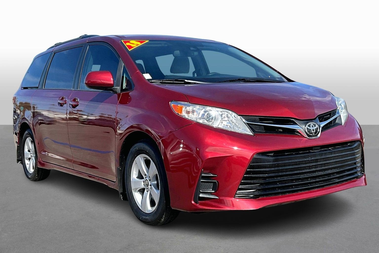 2018 Toyota Sienna LE Auto Access Seat