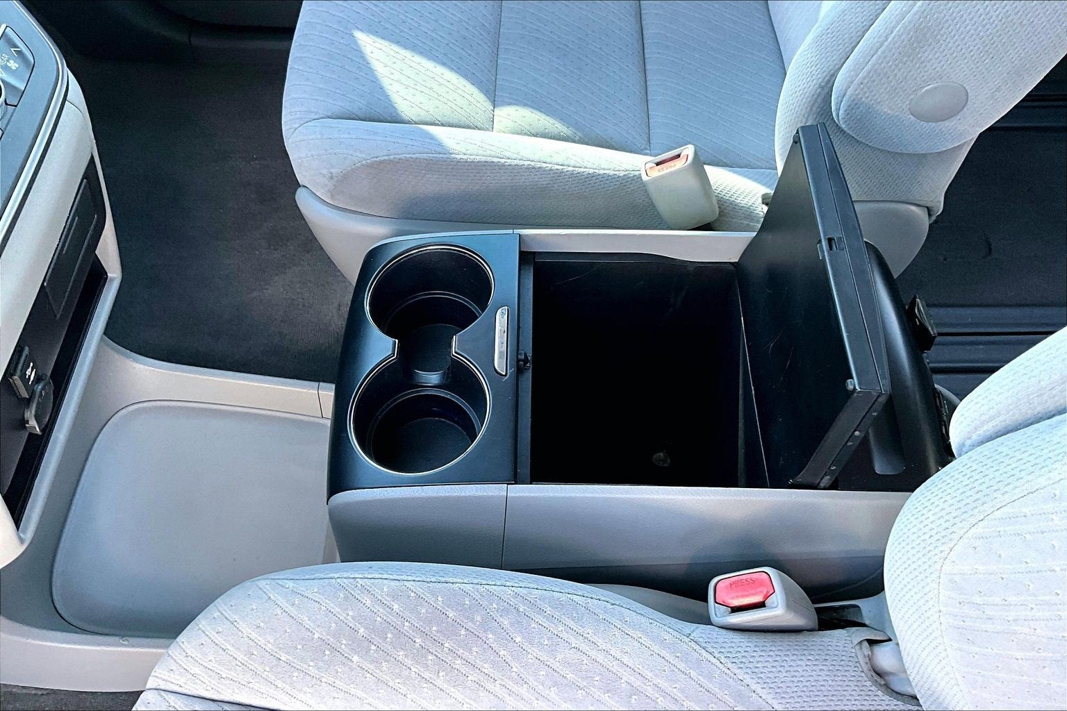 2018 Toyota Sienna LE Auto Access Seat