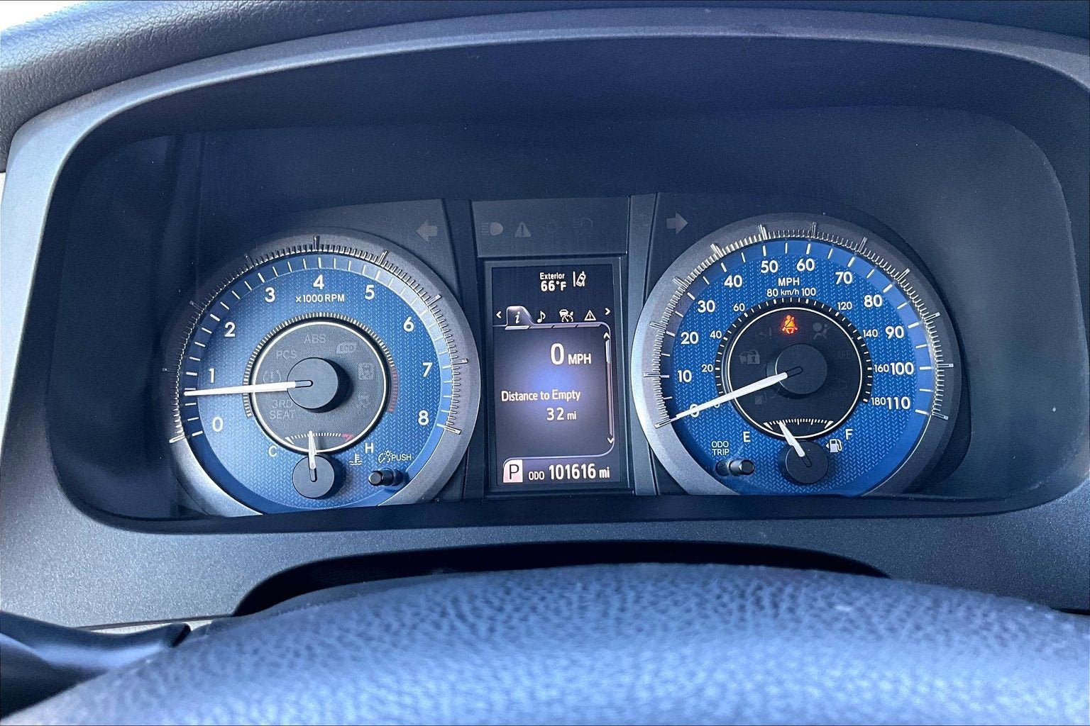 2018 Toyota Sienna LE Auto Access Seat