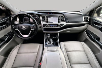 2017 Toyota Highlander Limited