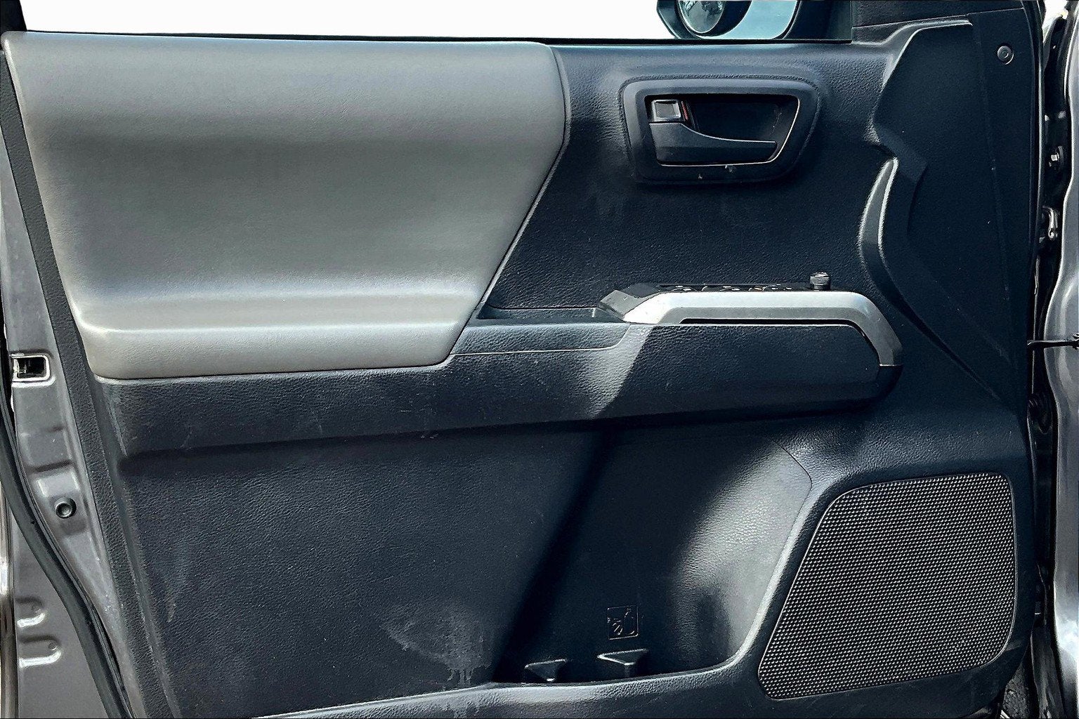 2019 Toyota Tacoma 2WD SR5