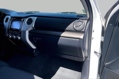 2018 Toyota Tundra 4WD SR5