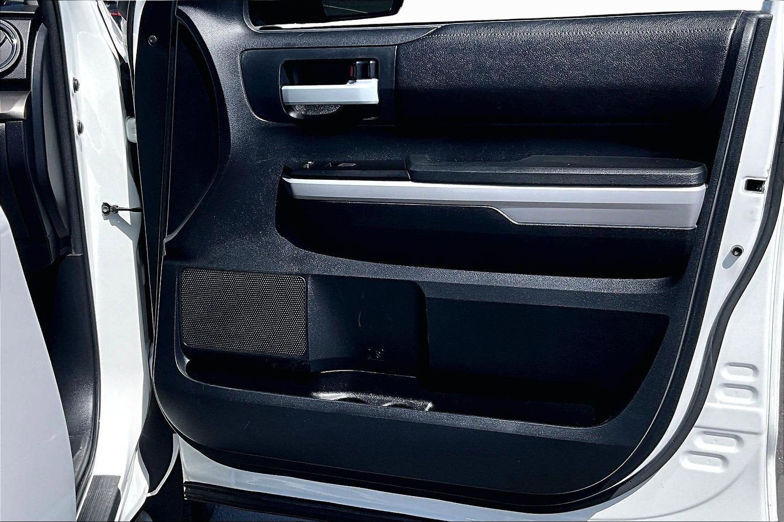 2018 Toyota Tundra 4WD SR5