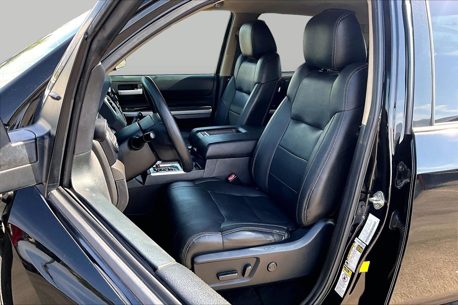 2017 Toyota Tundra 2WD SR5