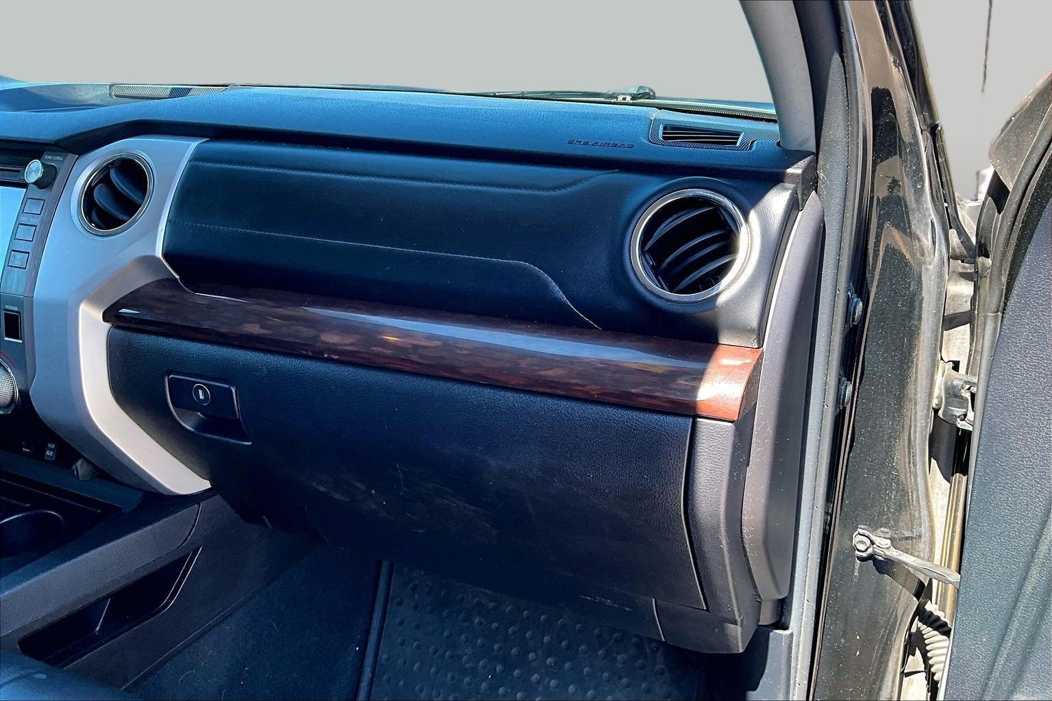 2016 Toyota Tundra 4WD Truck LTD