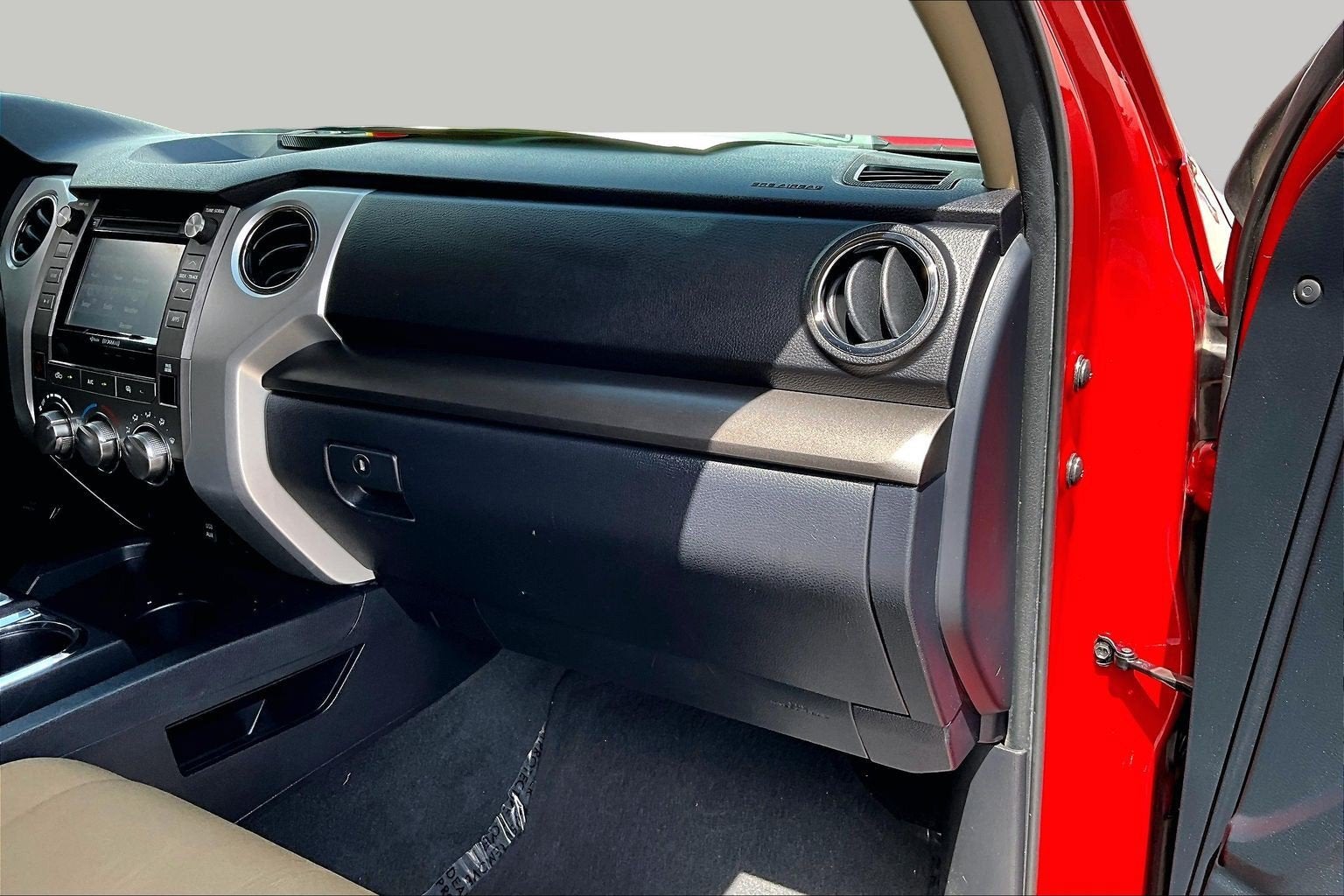 2019 Toyota Tundra 2WD SR5