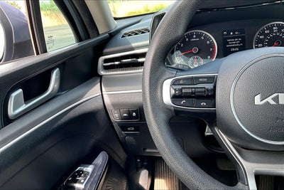 2022 Kia K5 LXS