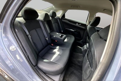 2022 Kia K5 LXS