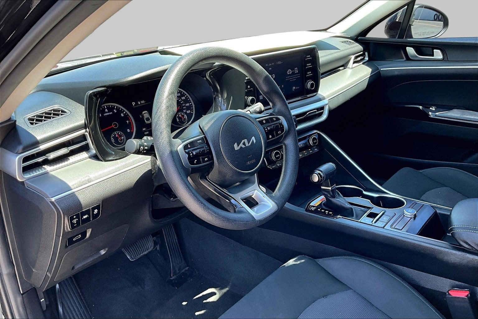 2022 Kia K5 LX
