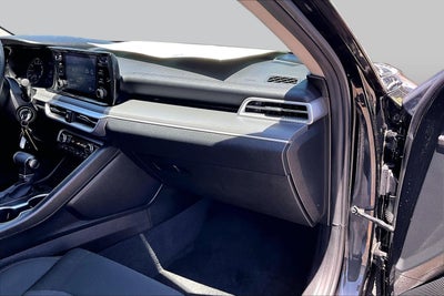2022 Kia K5 LX
